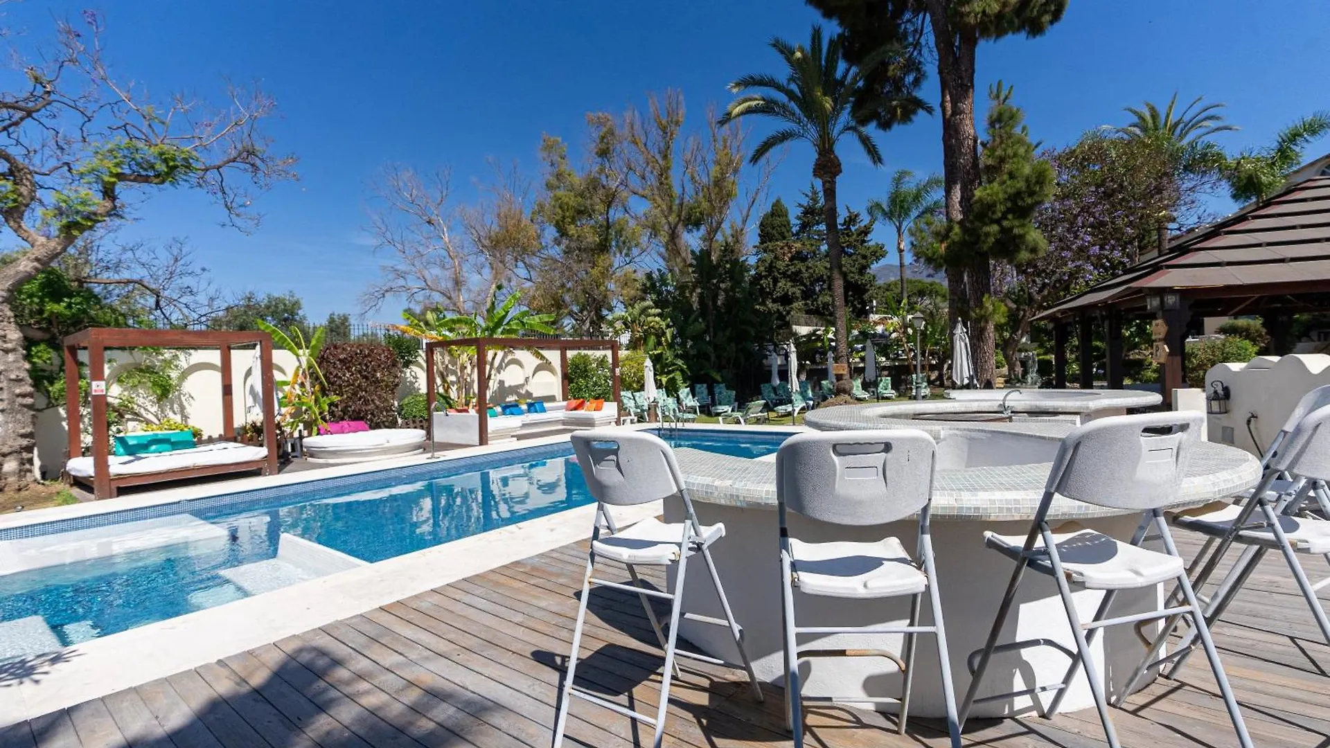 Aparthotel Casadelmar Marbella 20 Apartamentos Vacacionales